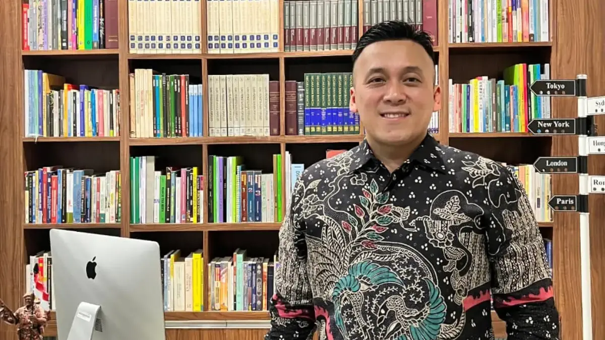 Billy Martasandy Maknai Hari Batik: Ini Warisan Budaya, Bukan Tren Sesaat Billy Martasandy Maknai Hari Batik: Ini Warisan Budaya, Bukan Tren Sesaat