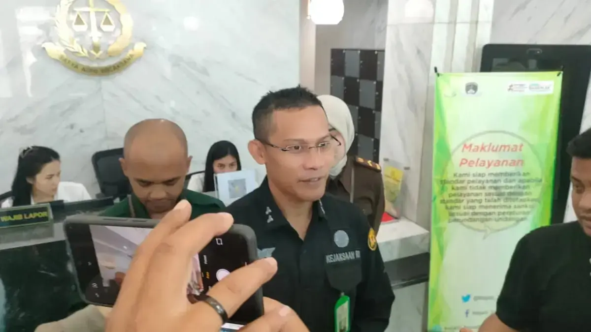 Mantan Petinggi Bandung Zoo Dituntut 15 Tahun Penjara, Kejati Jabar: Itu Bukan Balas Dendam! Mantan Petinggi Bandung Zoo Dituntut 15 Tahun Penjara, Kejati Jabar : Itu Bukan Balas Dendam!