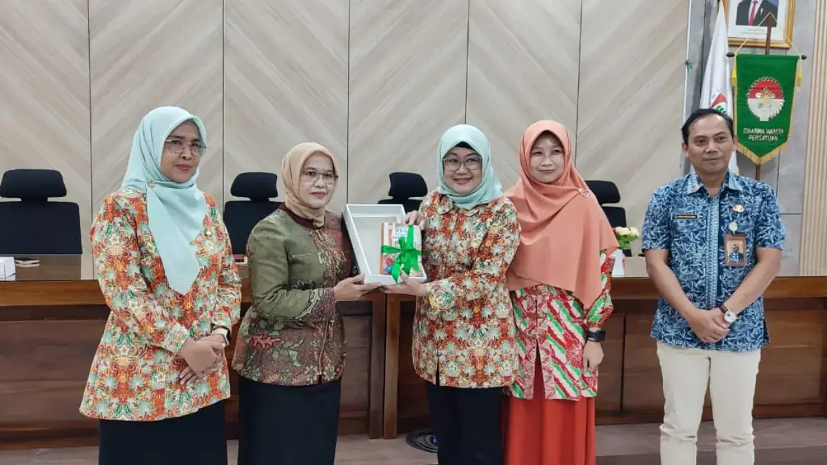 Dalam Upaya Tingkatkan Minat Baca, DWP Cimahi Jadikan Ibu sebagai Garda Terdepan Literasi Keluarga