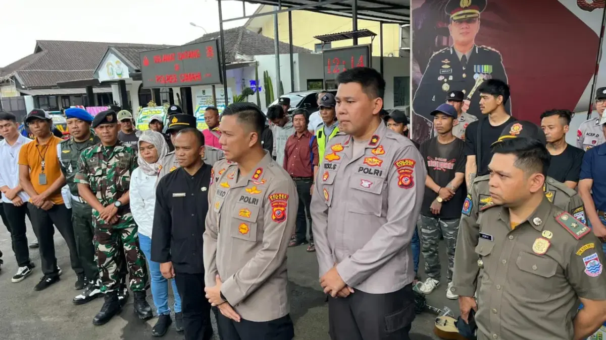 Premanisme Diberantas, Polres Cimahi Amankan 21 Pelaku dalam Operasi Gabungan Premanisme Diberantas, Polres Cimahi Amankan 21 Pelaku dalam Operasi Gabungan