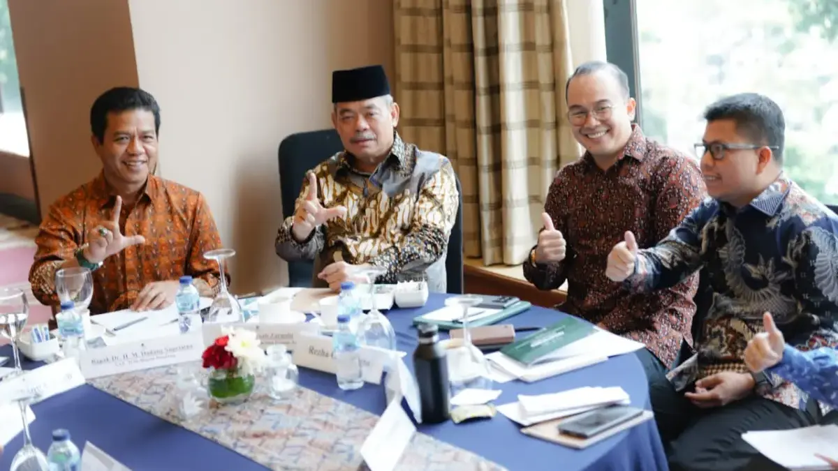 Kang DS Gaet Investor China untuk Kembangkan Bandung Selatan, Butuh Rp2 Triliun untuk Infrastruktur Wisata Kang DS Gaet Investor China untuk Kembangkan Bandung Selatan, Butuh Rp2 Triliun untuk Infrastruktur Wisata