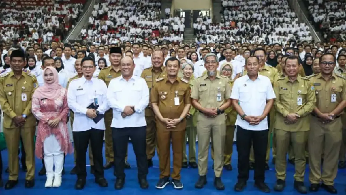 Pastikan Keamanan Pangan, Gubernur Ahmad Luthfi Minta Pengawasan MBG Diperketat Gubernur Ahmad Luthfi Minta Pengawasan MBG Diperketat. FOTO ISTIMEWA