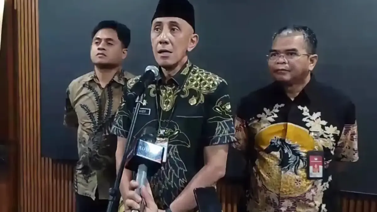 Calon Praja Meninggal Usai Diksarmendispra, IPDN Sebut Akibat Henti Jantung Plt Wakil Rektor Bidang Hukum, Kerjasama dan Kepegawaian IPDN, Arief M.Edie (tengah) saat memberikan pemaparan