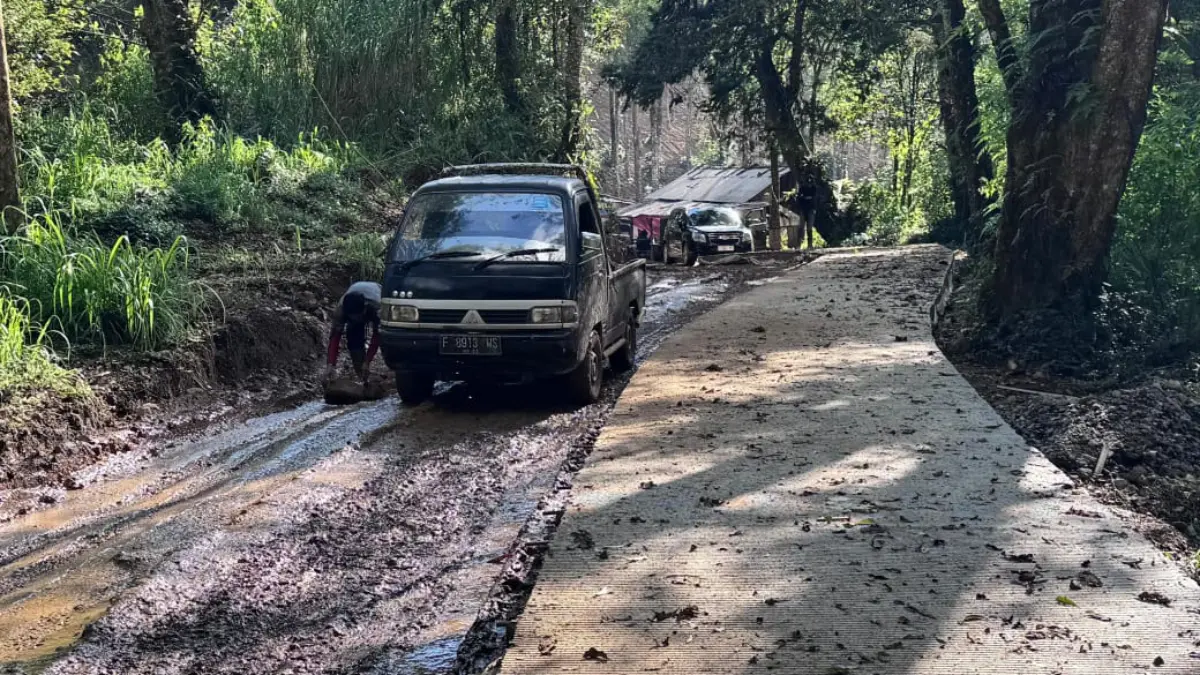 Infrastruktur Dibenahi Cepat, Warga Londok dan Dewata Apresiasi Kinerja Bupati Bandung Infrastruktur Dibenahi Cepat, Warga Londok dan Dewata Apresiasi Kinerja Bupati Bandung