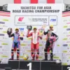 AHM_AP250_01: Fadillah Arbi Aditama (tengah) berhasil raih podium pertama di kelas AP250 pada race kedua di ge