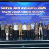 Badan usaha dari berbagai sektor industri di Indonesia menerima penghargaan bergengsi Satya JKN Award 2025