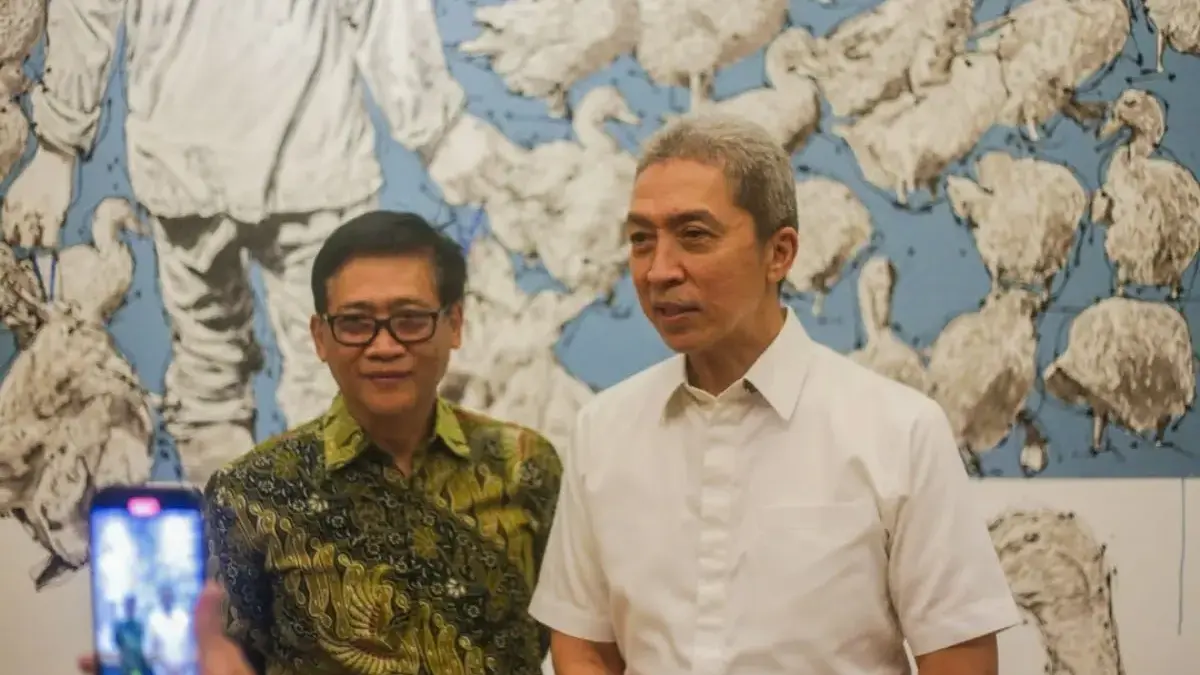 Perpres PSEL Resmi Terbit, Kota Bogor Masuk Daftar Pembangunan Fasilitas Pengolahan Sampah Jadi Listrik Wali Kota Bogor, Dedie A. Rachim (kanan) bersama pihak terkait saat pembahasan PSEL beberapa waktu silam. Foto