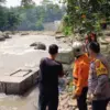 Terseret Arus hingga 300 Meter, Bocah Lima Tahun Ditemukan Tewas di Sungai Cisadane Bogor