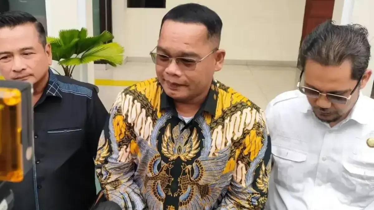 Ditetapkan sebagai Tersangka oleh Bareskrim, Kuasa Hukum RK: LM Telah Membuat Fitnah Keji