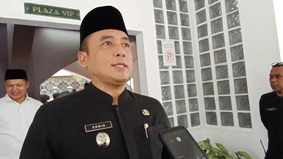 Sampah Terbawa Arus Sungai Jadi Bom Waktu, Pemkot Bandung Lakukan Langkah Cepat