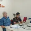 Kadiskominfo Kota Cimahi, Achmad Saefulloh saat Rakor PPID Dan Sp4n Lapor Kota Cimahi Tahun 2025 (monk)