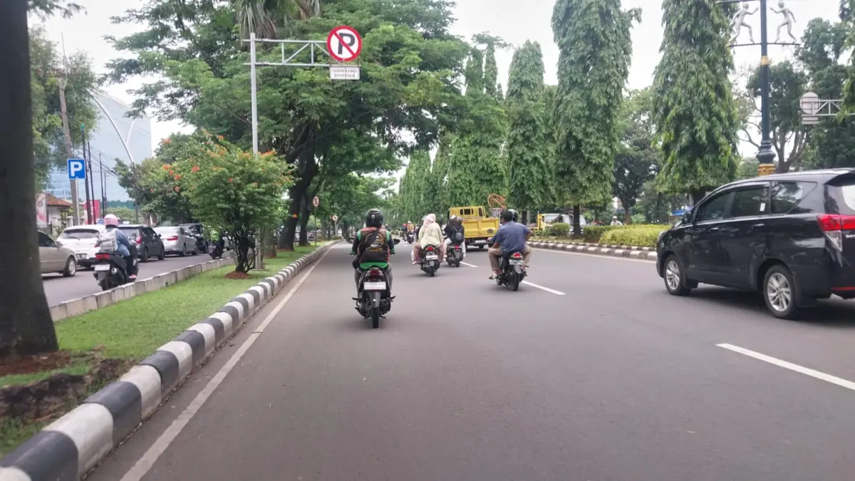 Warga yang Ikut CFD di Jalan Tegar Beriman Bisa Parkir Kendaraan di Kantor Dinas