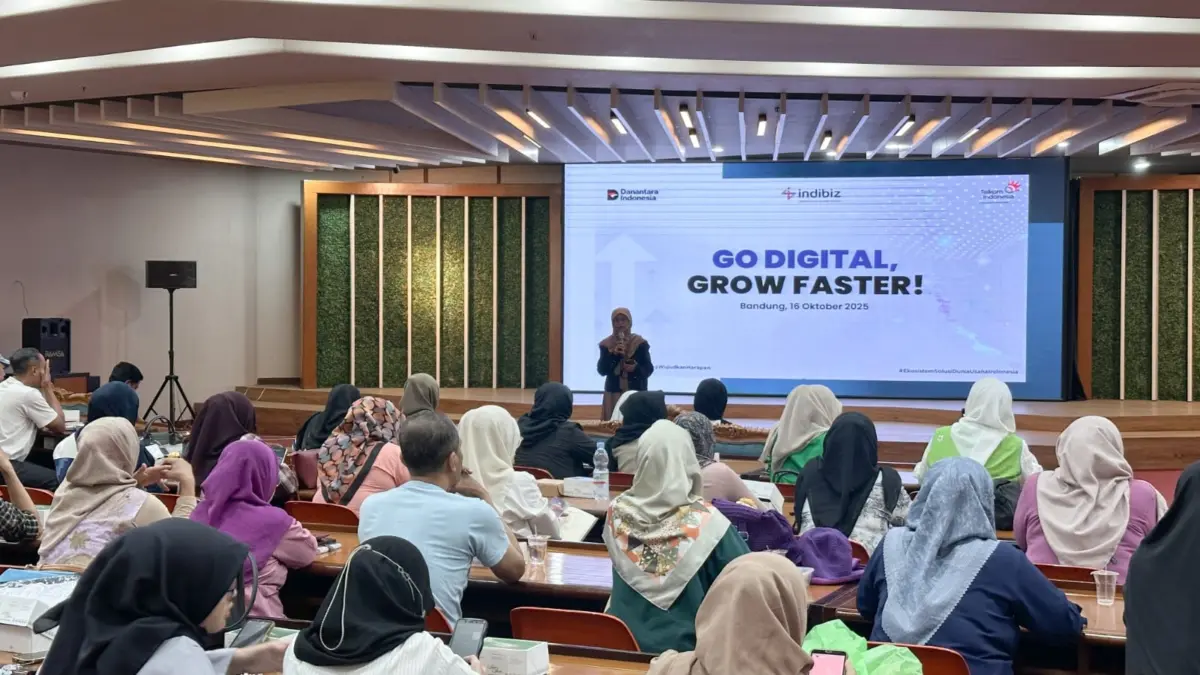 Telkom bekali pelaku usaha dengan wawasan tentang perilaku digital pelanggan dan strategi pemasaran digital ef