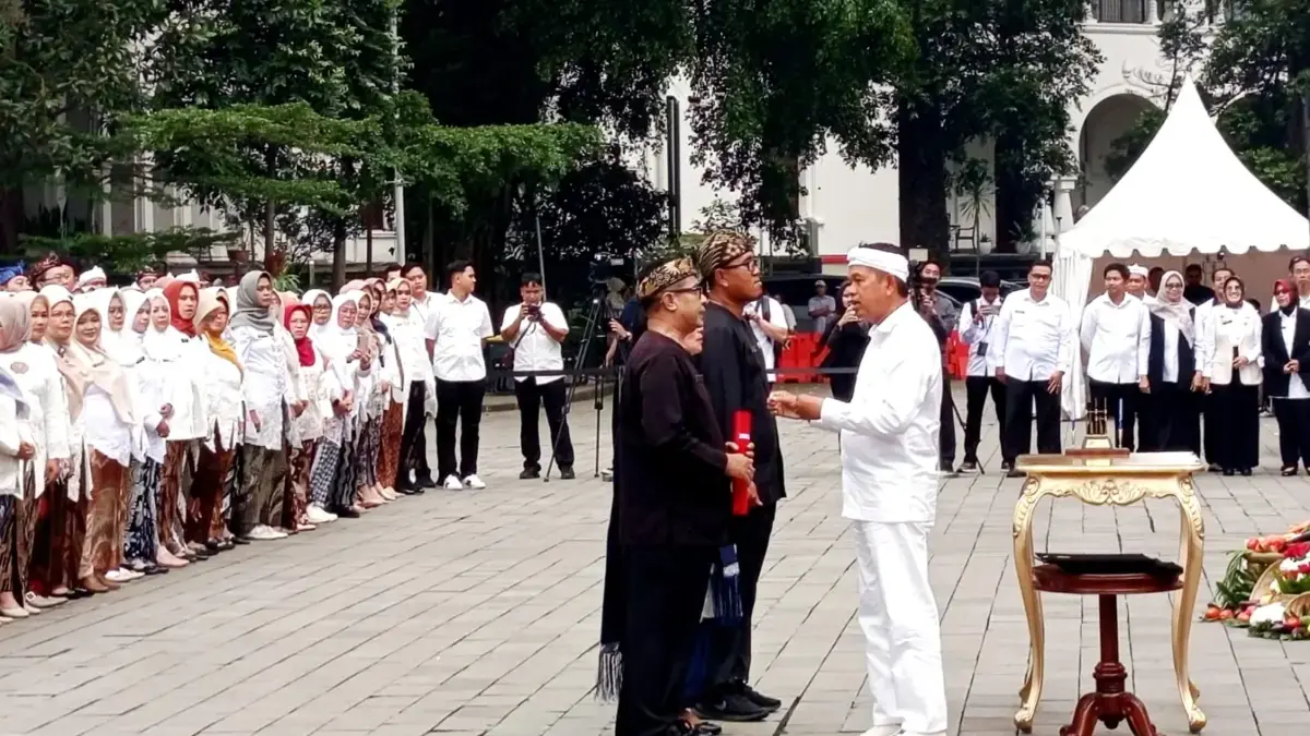 Isi Kekosongan, Gubernur Lantik Ratusan Kepala Sekolah