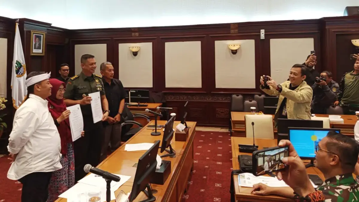 Keberlanjutan Satgas Citarum Harum Belum Pasti, Titik Berat Bakal Beralih ke Pemda Rapat Sekda Jabar dengan Perwakilan Satgas, Kamis (30/10). (son)