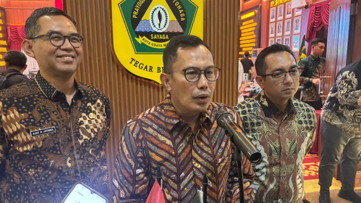 Kajari Kabupaten Bogor Pindah Tangan, Irwanuddin: PR Tinggal Melanjutkan Saja Sebenarnya Asisten Perdata dan Tata Usaha Negara di Kejaksaan Tinggi Jawa Barat, Irwanuddin Tadjuddun saat memberikan ket