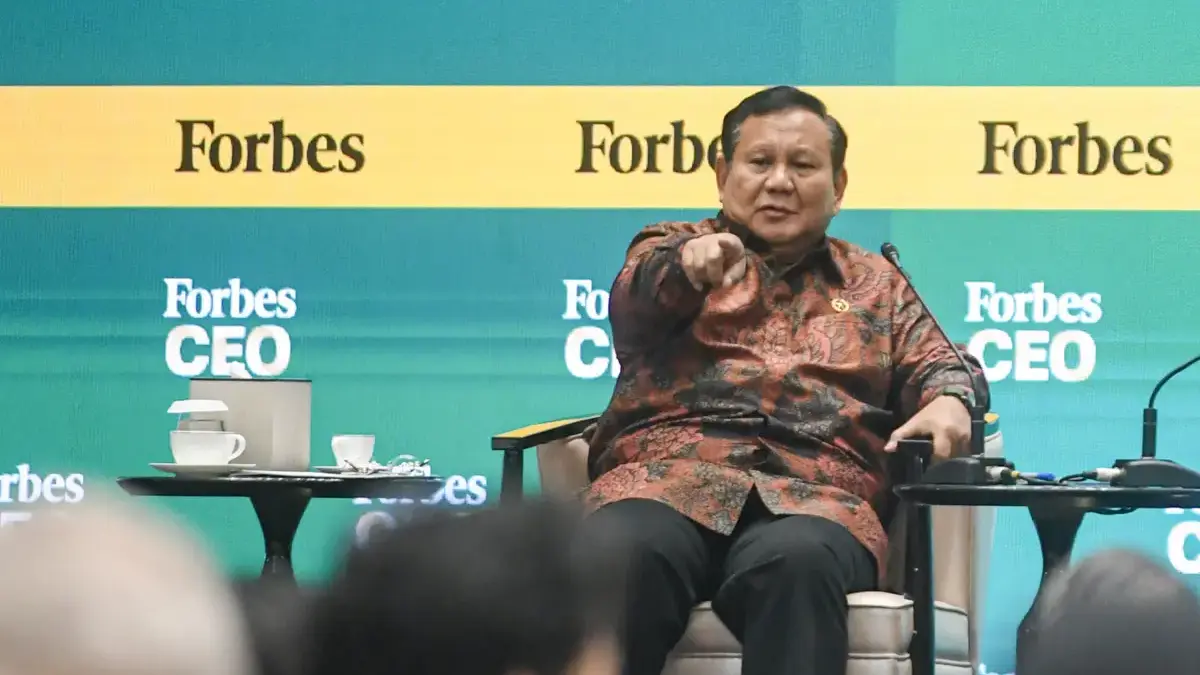 Polemik Kebijakan Prabowo Bolehkan WNA Pimpin BUMN, Warga: Slogan Antek Asing Retorika Kosong!