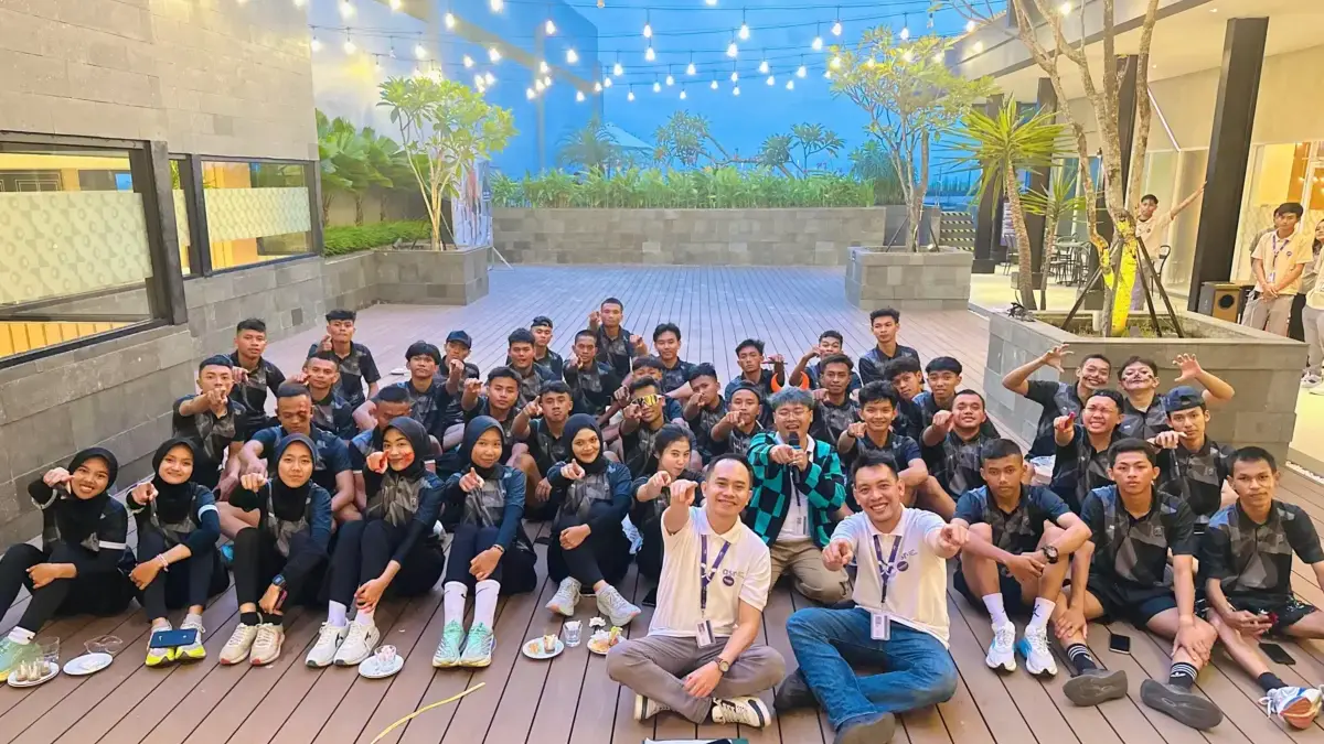 Serunya Halloween di FOX LITE Majalaya: Lari Bareng, Tanam Pohon, dan Kostum Seram