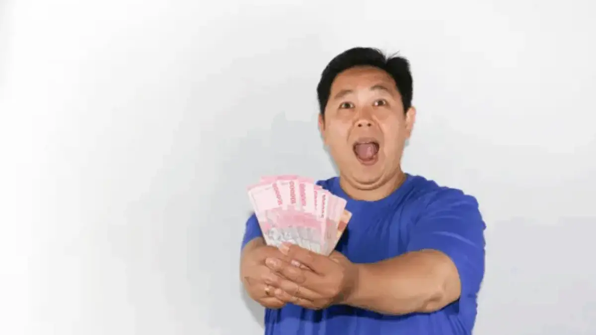 Cek Sekarang! BLT Rp900 Ribu Oktober 2025 Sudah Dicairkan, Begini Cara Mengeceknya Lewat HP Cek Sekarang! BLT Rp900 Ribu Oktober 2025 Sudah Dicairkan, Begini Cara Mengeceknya Lewat HP