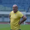 Bojan Hodak Ingatkan Persib Waspadai Kebangkitan PSBS Biak, Uilliam Barros Siap Bawa Pulang Kemenangan