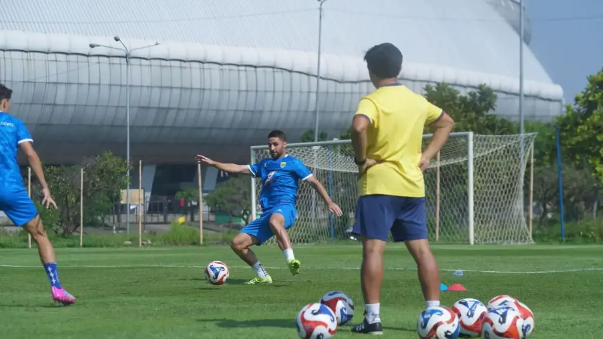 Persib Genjot Fisik Pemain di Jeda Internasional