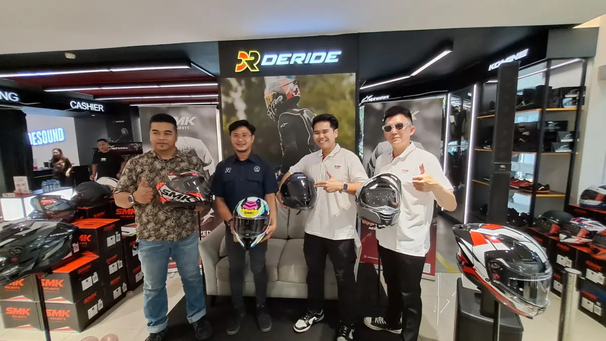 SMK Helmet Perkenalkan Produk Helm Premium & Stylish Lewat Event 'Inside The Ride' Bandung SMK Helmet Perkenalkan Produk Helm Premium & Stylish Lewat Event \'Inside The Ride\' Bandung