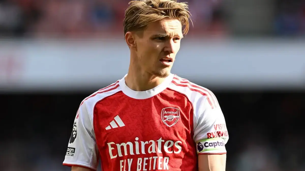Barcelona Kepincut Martin Odegaard, Trio Maut di Lini Tengah Siap Terbentuk!