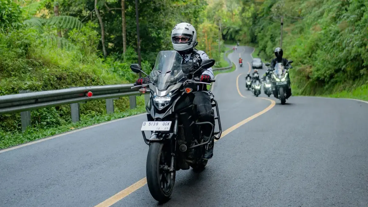 Pentingnya Memahami Peran dan Tugas Petugas Touring untuk Perjalanan yang Aman