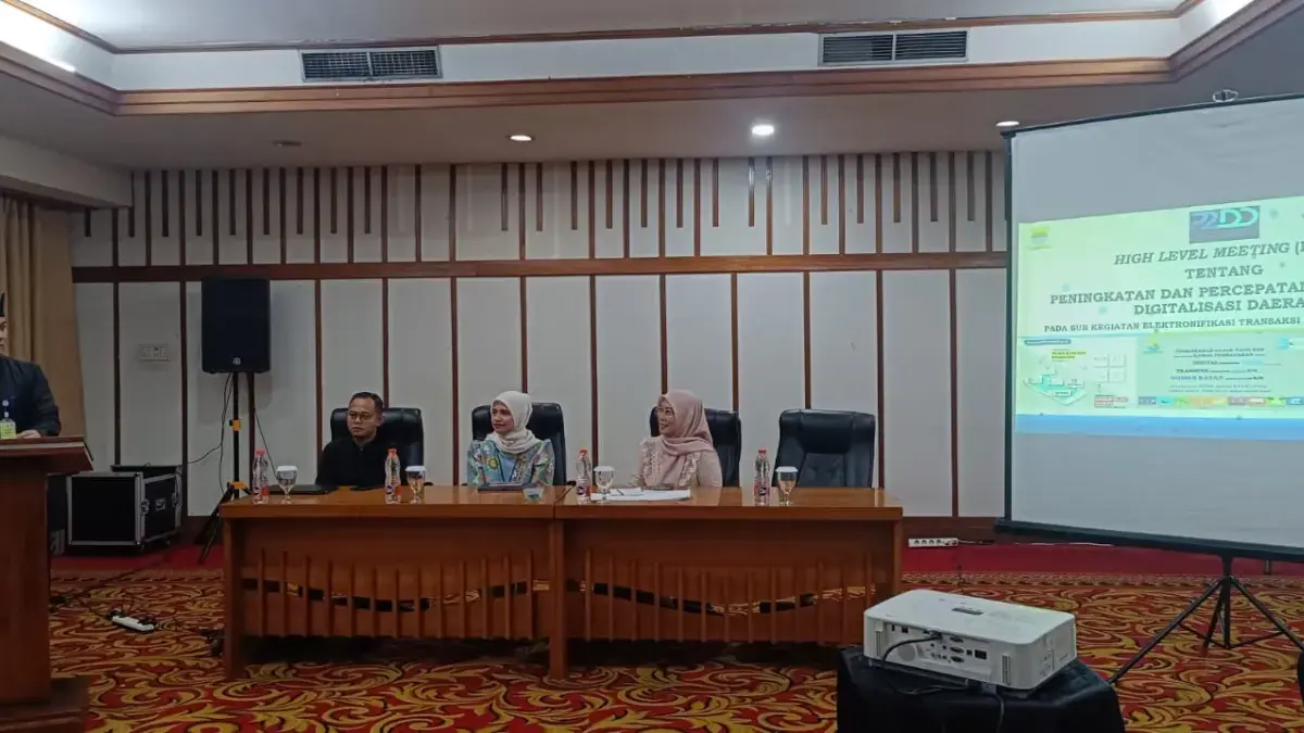 High Level Meeting TP2DD: Bandung Perkuat Elektronifikasi Transaksi Pemerintah Daerah High Level Meeting TP2DD: Bandung Perkuat Elektronifikasi Transaksi Pemerintah Daerah