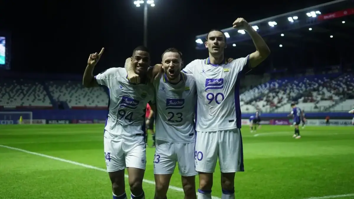 Persib Bandung akan hadapi Lion City Sailors.