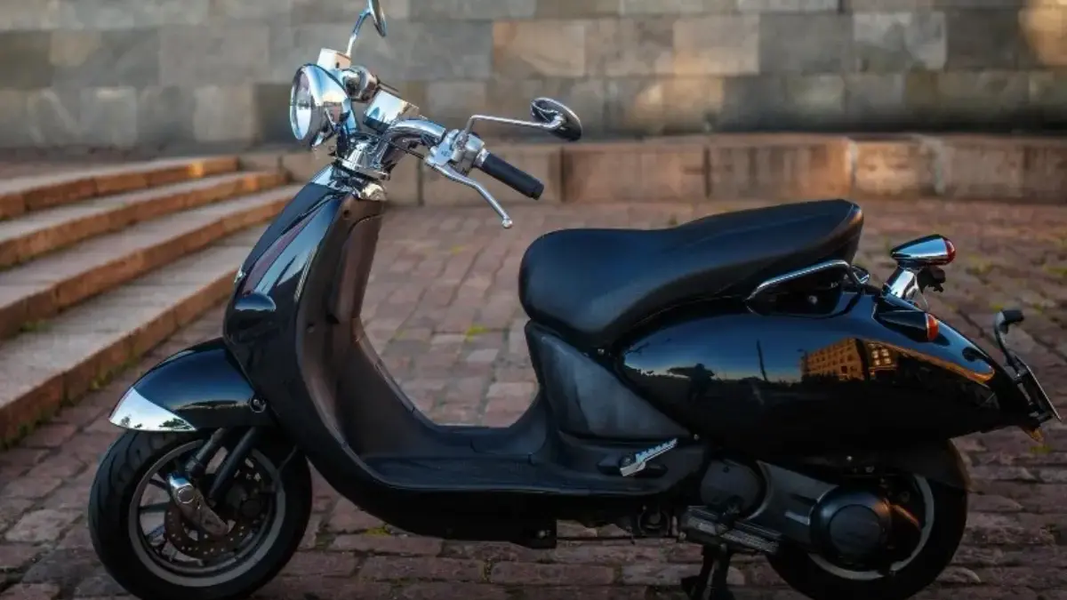 8 Motor Listrik Subsidi 2025, Murah dan Cocok Untuk Perjalanan Sehari-hari