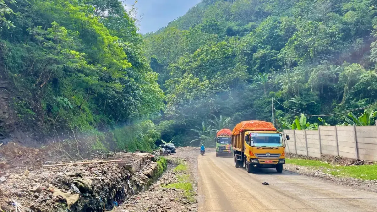 DLH Kota Bandung sarat dengan manipulatif dengan perkiraan kerugian mencapai Rp Rp3,7 miliar selama periode Ja