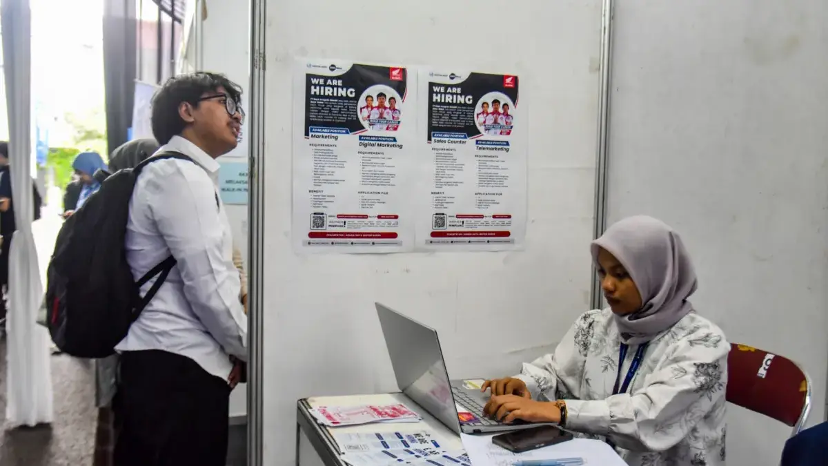 Disnaker Bandung Targetkan Pengangguran Turun Satu Persen Lewat Job Fair Kecamatan Disnaker Bandung Targetkan Pengangguran Turun Satu Persen Lewat Job Fair Kecamatan