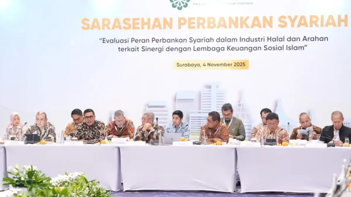 ASBISINDO Targetkan Market Share Bank Syariah Naik 20 Persen ASBISINDO Menargetkan Market Share Bank Syariah Naik 20%