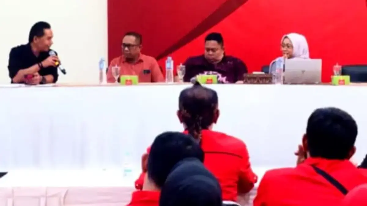 Hadapi Gempuran Bank Emok dan Pinjol, PDIP Bandung Latih Kader Berkoperasi