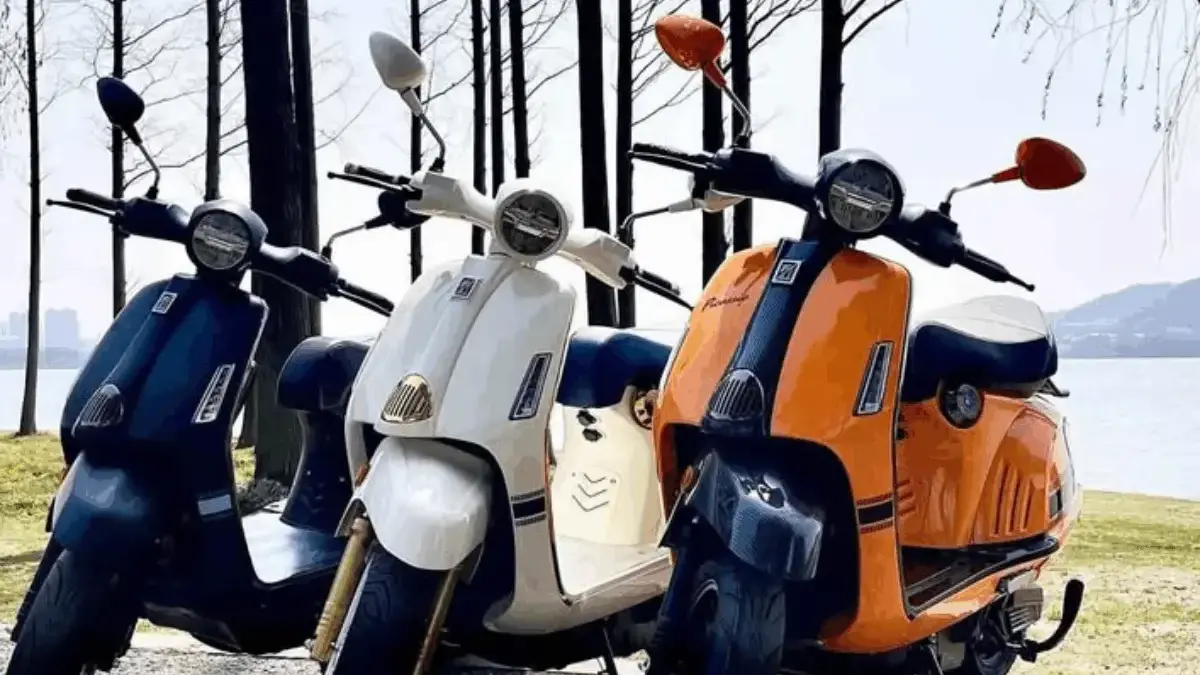 Ini 7 Motor Listrik Terbaik Paling Futuristik 2025, Siap Menguasai Jalanan