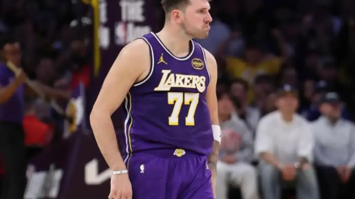 Luka Doncic Bawa Lakers Kalahkan Hornets, Cetak 38 Poin dan Tampil Memukau