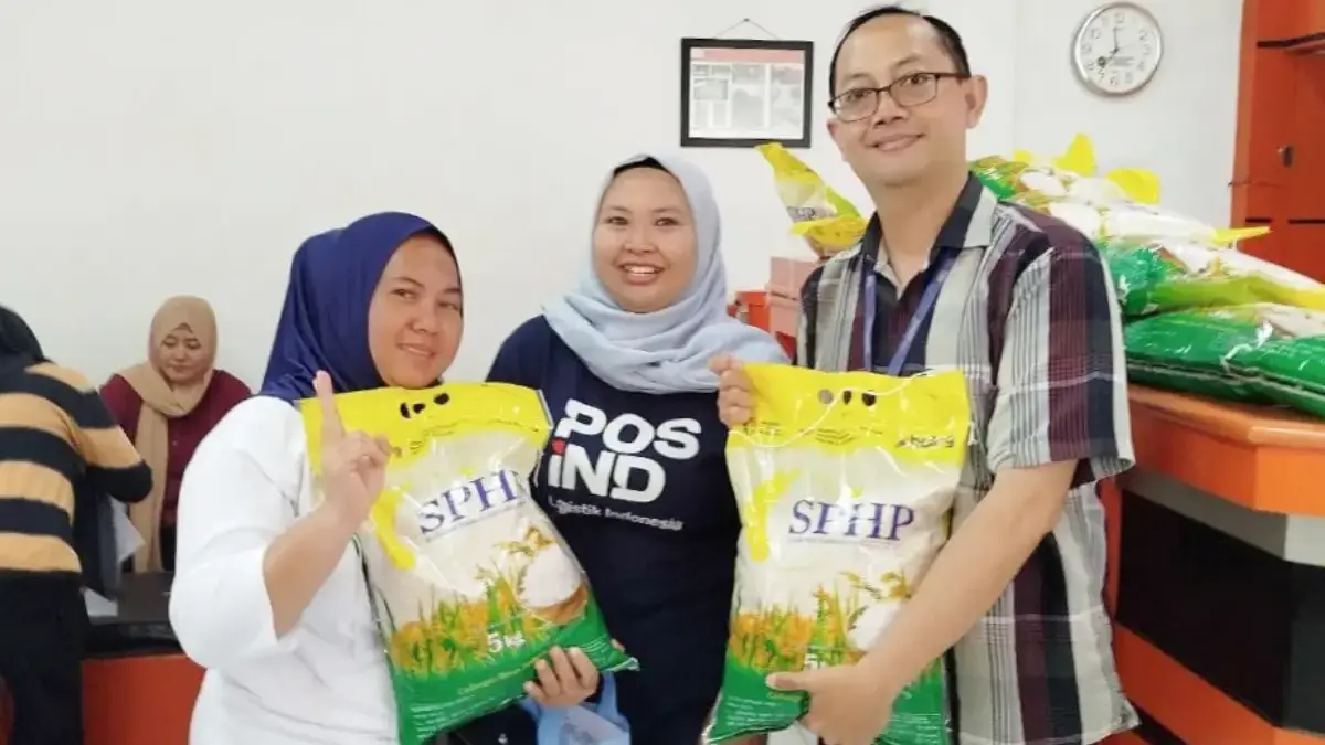 PT Pos Indonesia (Persero) kembali dipercaya oleh pemerintah untuk menyalurkan bantuan sosial periode 2025 dan