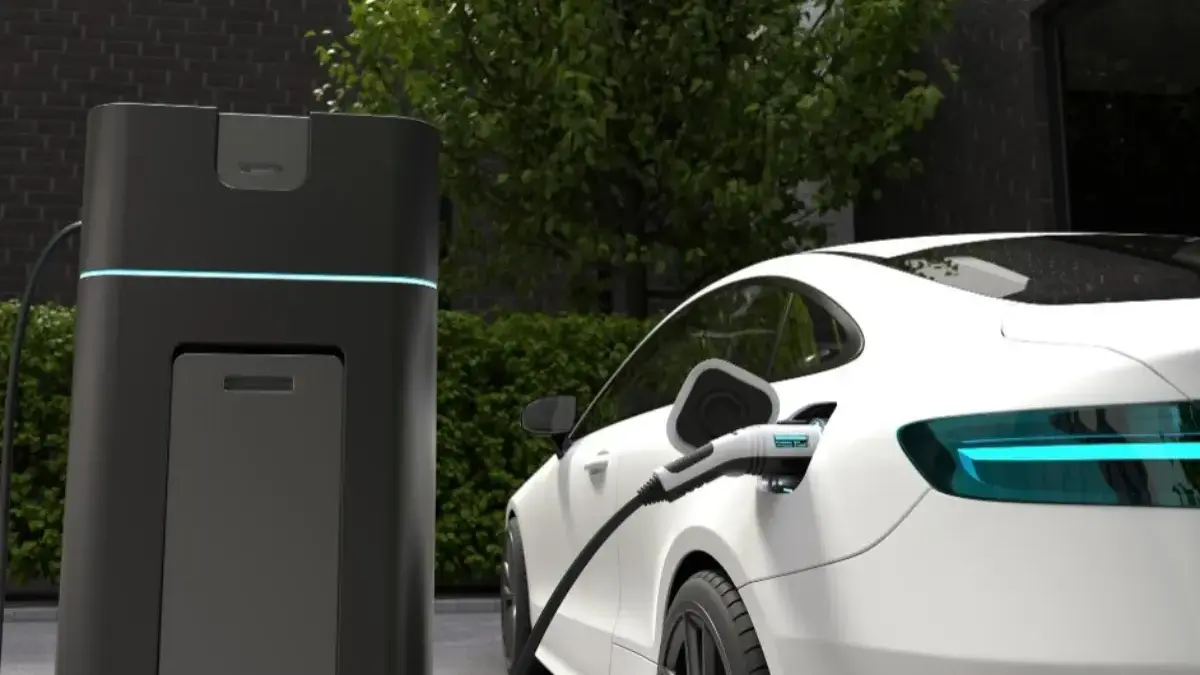 Pilihan Mobil Hybrid Terbaru 2025