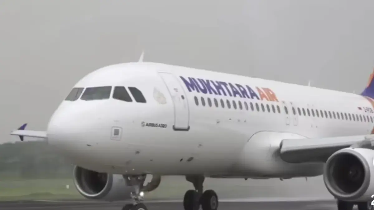 Pesawat Airbus A320 Maskapai Mukhtara Air.