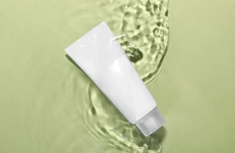 Top 5 Facial Wash Lokal yang Efektif Mencerahkan Kulit Kusam Top 5 Facial Wash Lokal yang Efektif Mencerahkan Kulit Kusam