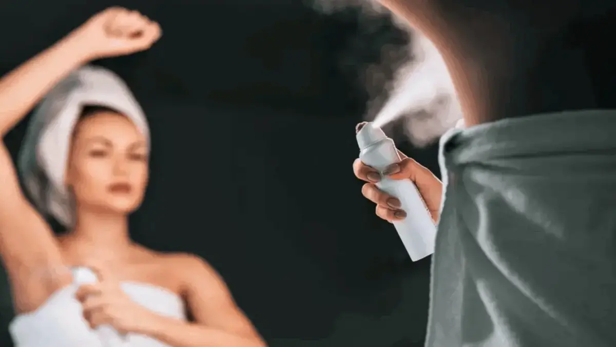 Sering Tidak Percaya Diri Karena Bau Badan & Ketiak Gelap? Ini Solusi Praktisnya