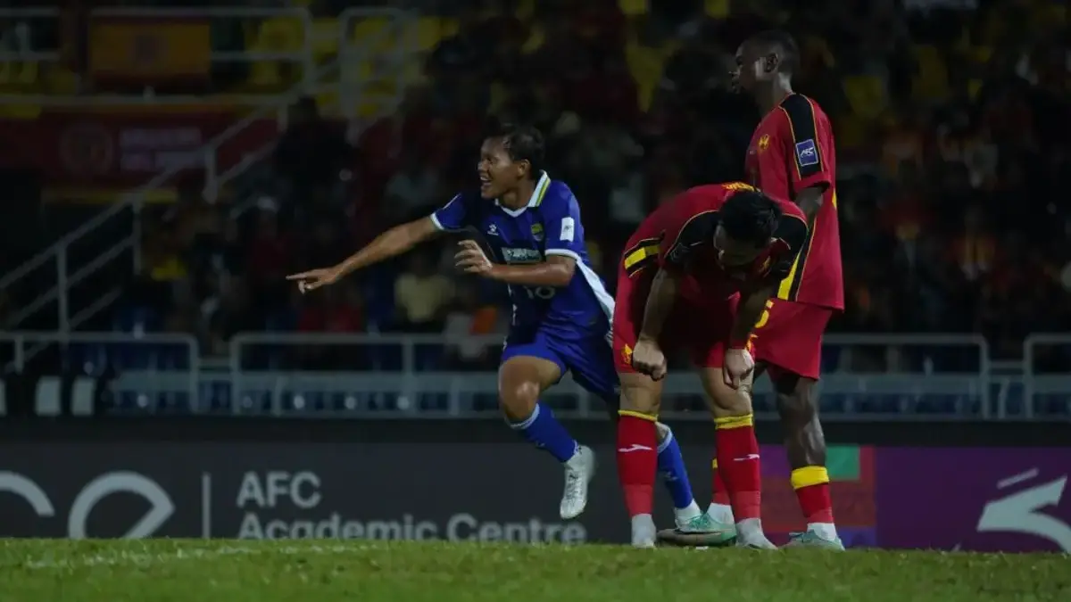 Adam Alis gelandang Persib Bandung cetak gol lawan Selangor di ACL Two.