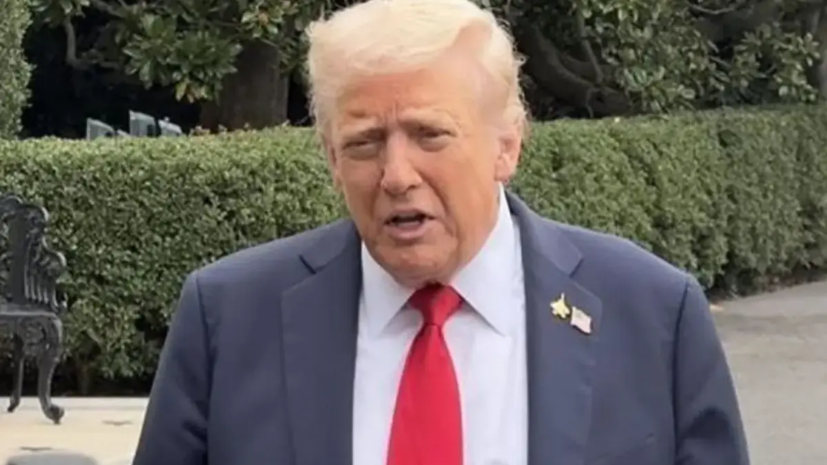 Trump Sebut Pemilih Yahudi Pendukung Zohran Mamdani 'Bodoh', Kritik Keras Calon Wali Kota NYC Trump Sebut Pemilih Yahudi Pendukung Zohran Mamdani \'Bodoh\', Kritik Keras Calon Wali Kota NYC