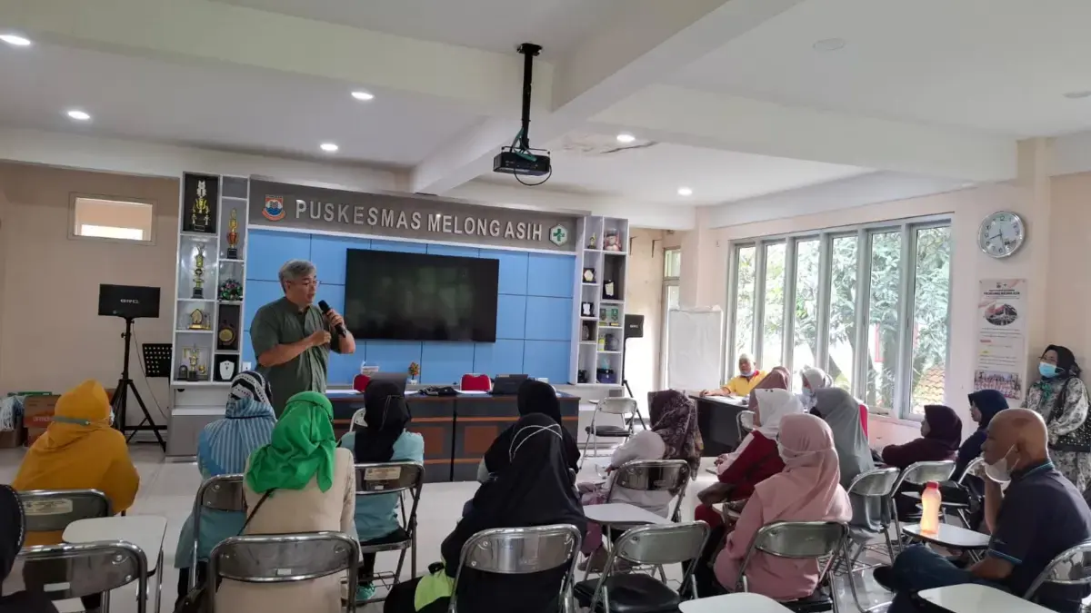 FK Unjani Lakukan Skrining Terhadap Pasien Prolanis di Puskesmas Melong Asih Cimahi Unjani