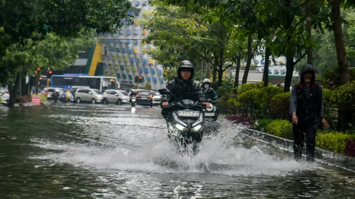 Hadapi Cuaca Ekstrem, Ngatiyana Tegaskan Manajemen Risiko Jadi Kunci di Cimahi