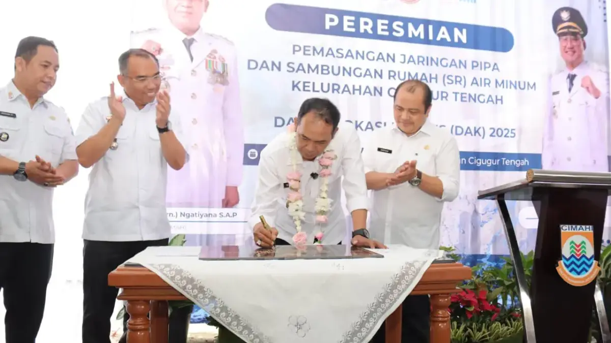 Setelah Bertahun-Tahun Krisis Air, Warga Cigugur Tengah Kini Bisa Tersenyum Lega Setelah Bertahun-Tahun Krisis Air, Warga Cigugur Tengah Kini Bisa Tersenyum Lega