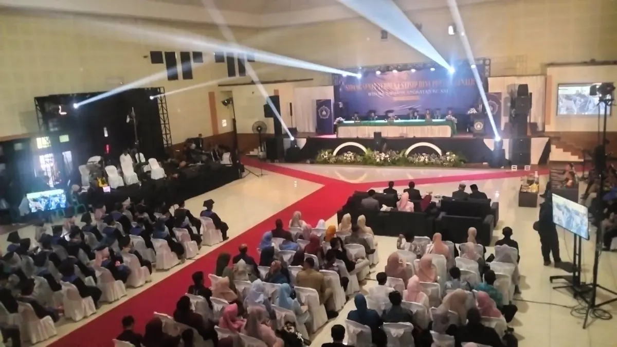STISIP Bina Putera Banjar Wisudakan 44 Sarjana dengan Embrio Akreditasi Unggul