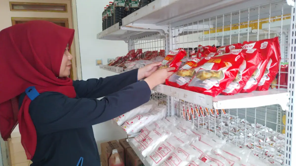 Gagas Prinsip Gotong Royong dan Tak Tergantung Bank Himbara, Warga Rasakan Manfaat KMP Desa Cikasungka Gagas Prinsip Gotong Royong dan Tak Tergantung Bank Himbara, Warga Rasakan Manfaat KMP Desa Cikasungka