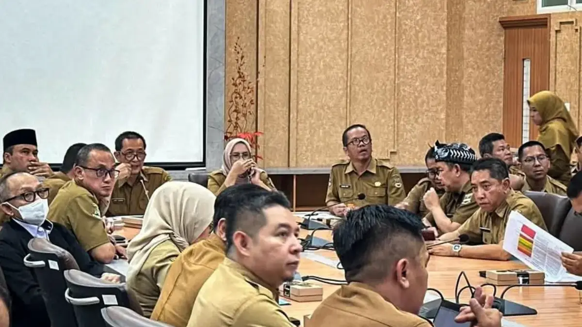 Inspektorat Bandung Barat Rampungkan Pemeriksaan Insentif Fiskal Rp5,4 Miliar, Yakin Tak Ada Penyimpangan? Pastikan Tak Ada Penyimpangan, Inspektorat Bandung Barat Rampungkan Pemeriksaan Insentif Fiskal Rp5,4 Miliar